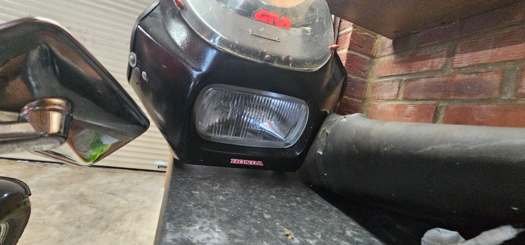Classic 1984 Honda XBR 500 Motorcycle with Original Fairings - Image 26