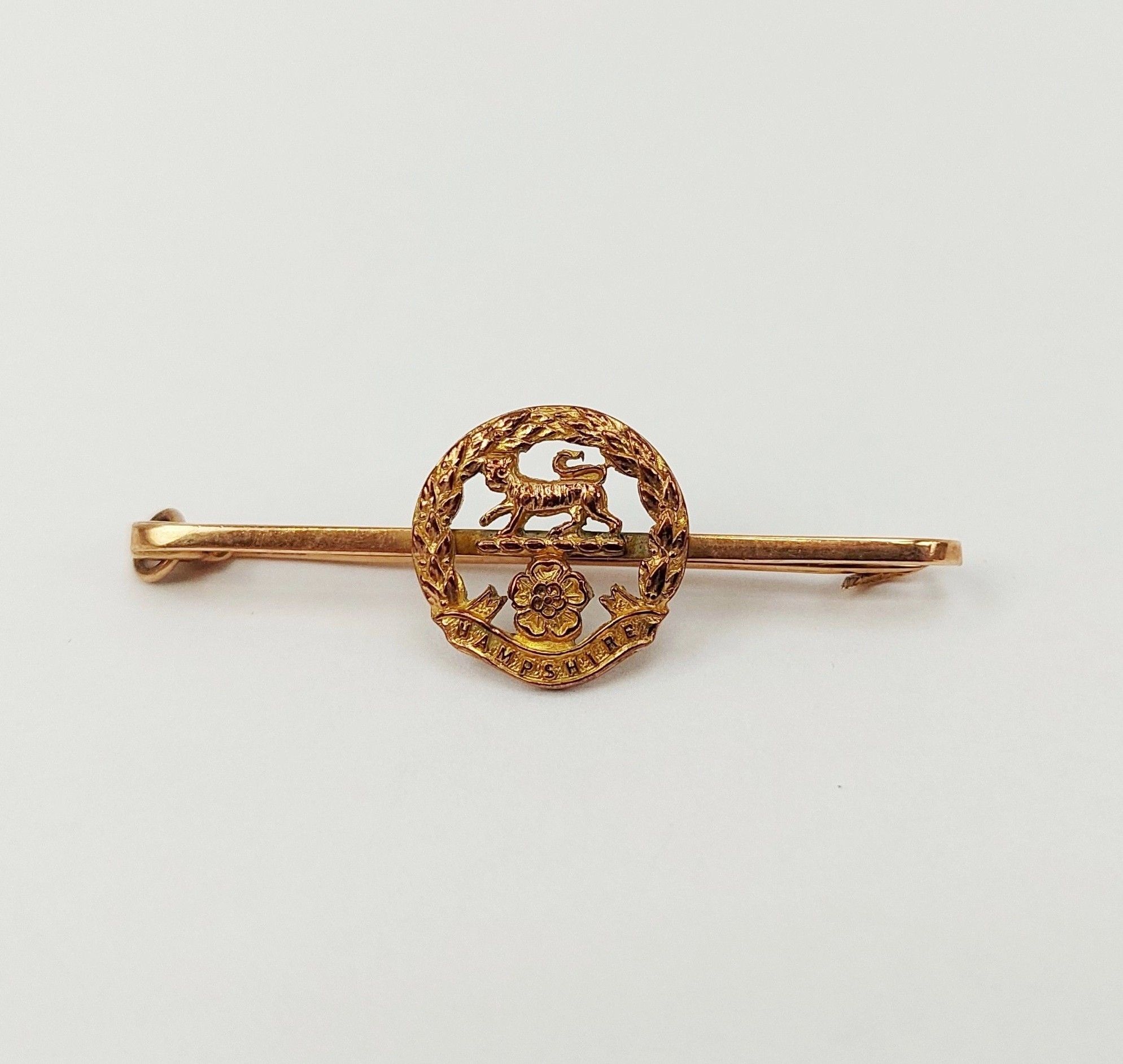 9Ct Gold Hampshire Regiment Tie Pin