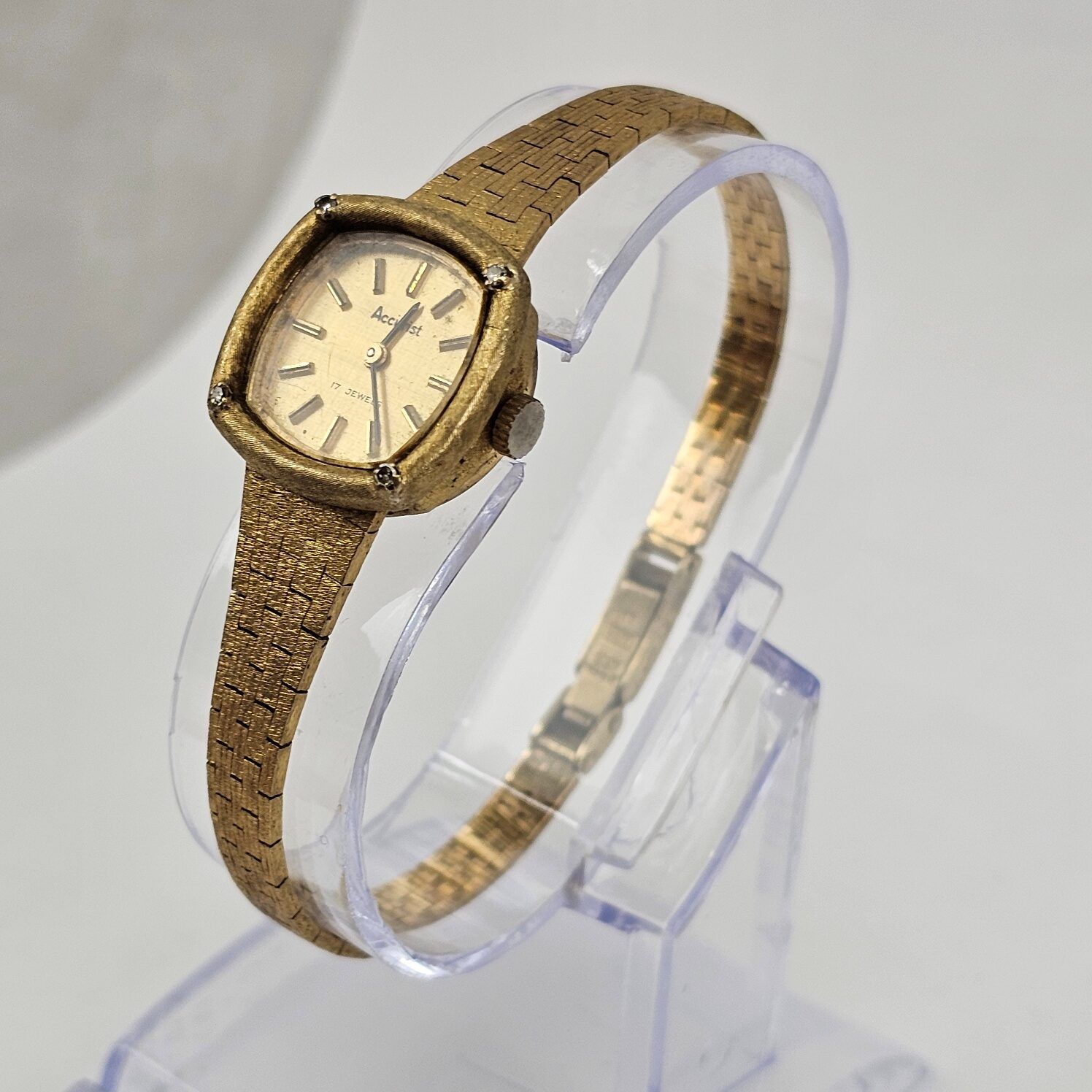 9ct Yellow Gold & Diamond Ladies Accurist Wrist Watch c1979 - Image 4