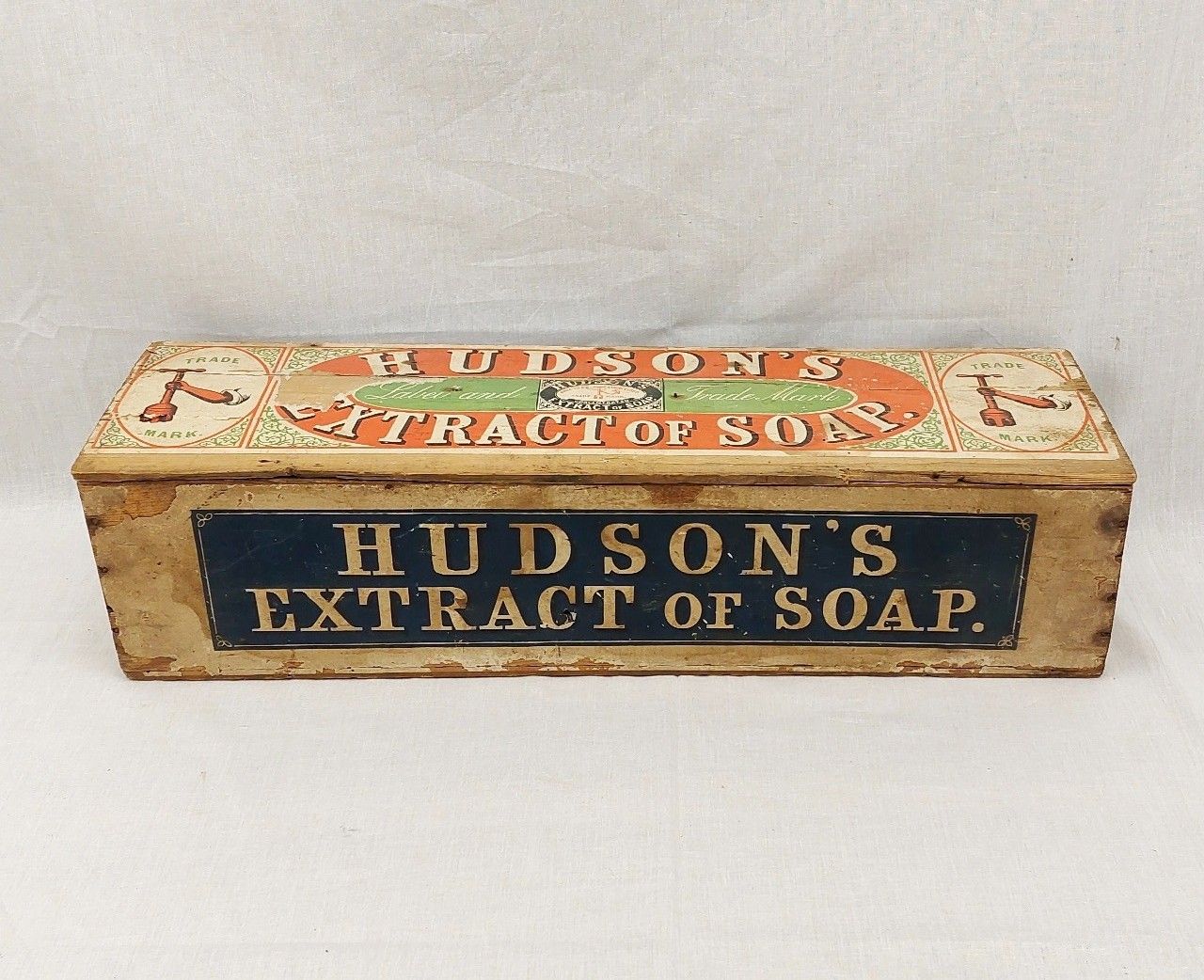 Large Vintage Hudsons Extract Of Soap Shop Advertising Box