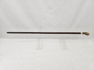 London 1922 Sterling Silver Ferrel Horn Tipped Horn Tipped Wooden Cane/Stick