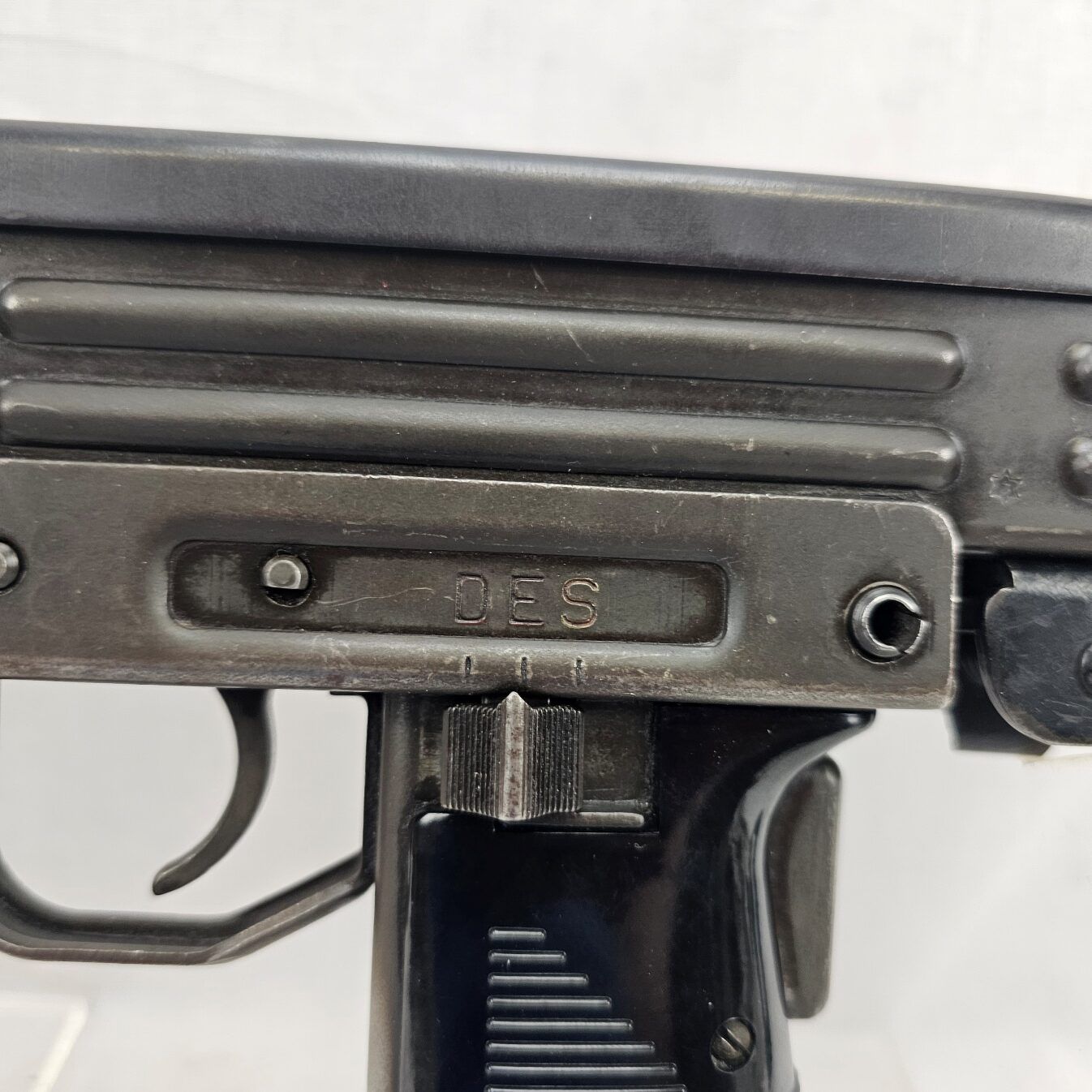 Old Spec MP UZI 9mm SMG With Folding Stock Sn. 82665 - Deactivated - Image 9