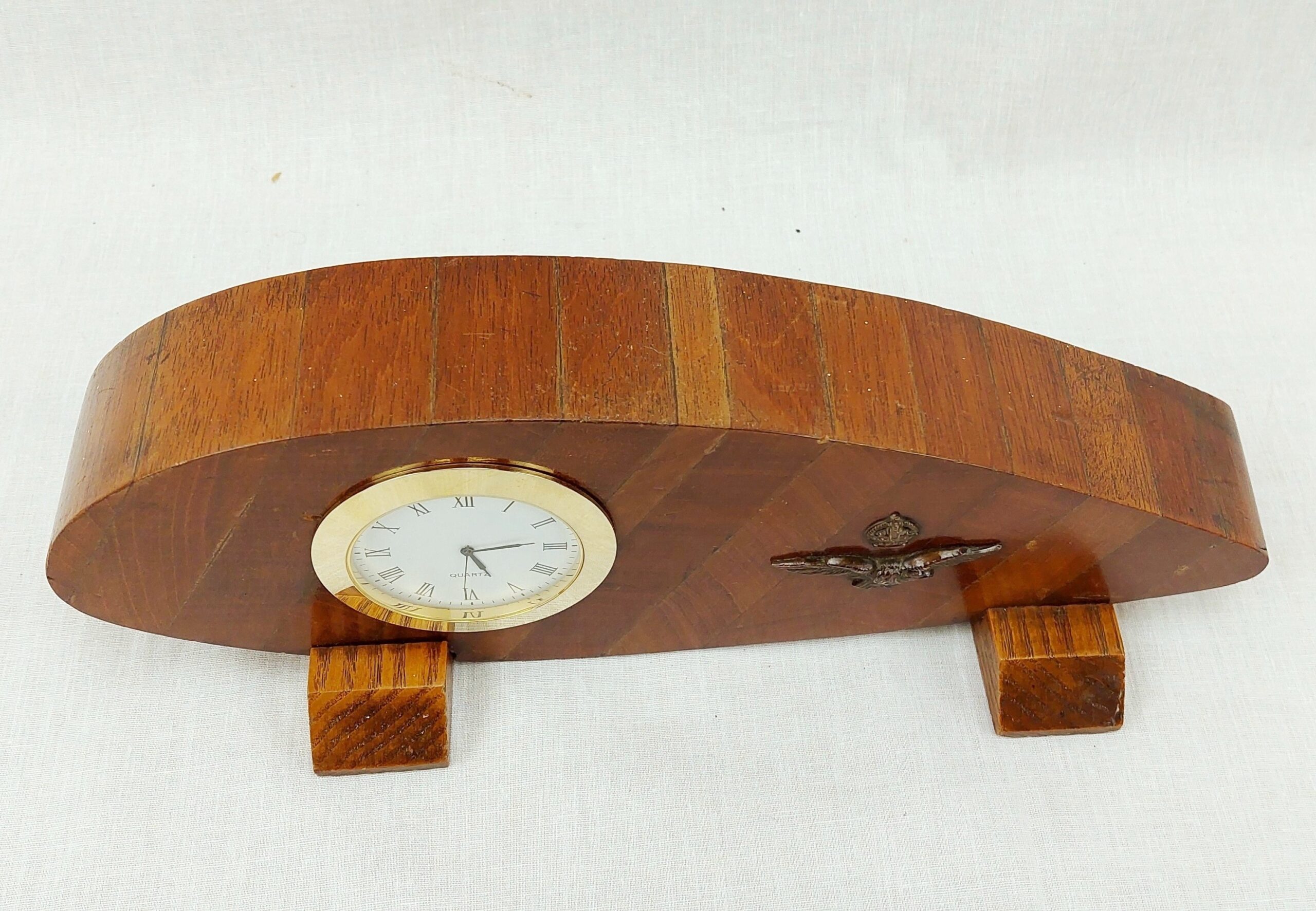 WW1 Laminated Propeller Section With Quartz Clock And RAF Badge - Image 4
