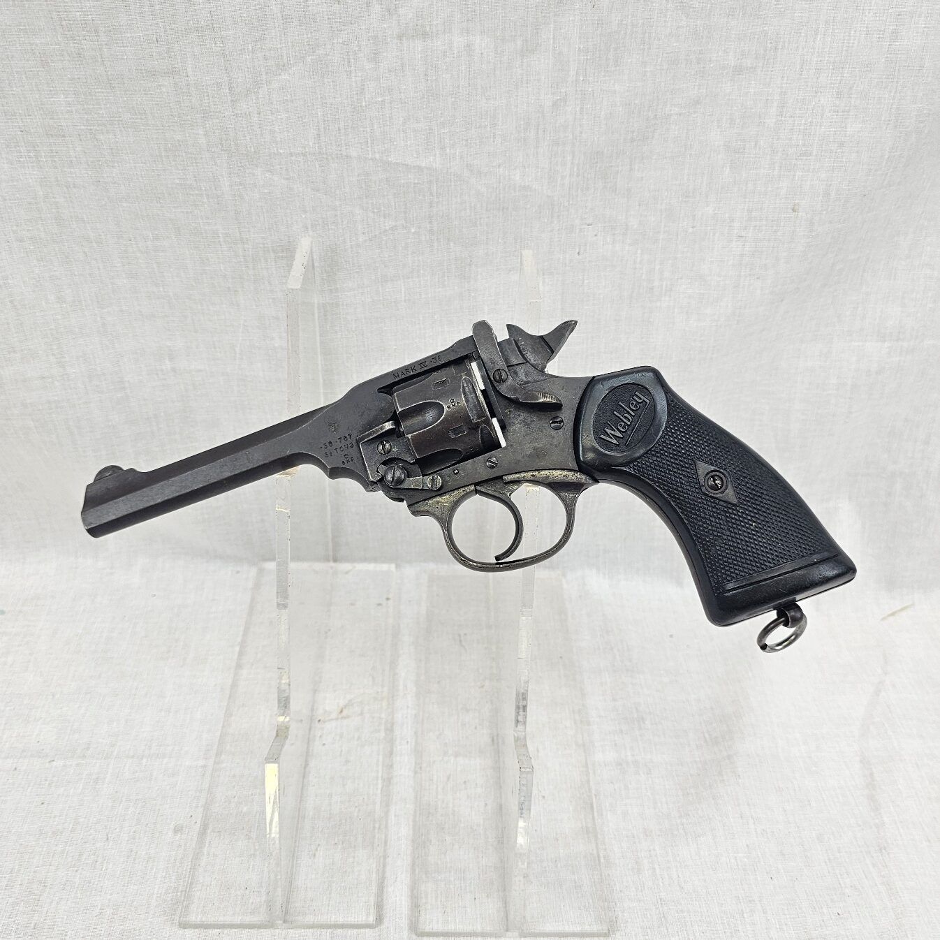 WW2 British Webley Mk IV .38 Cal SN. B66115 - Deactivated