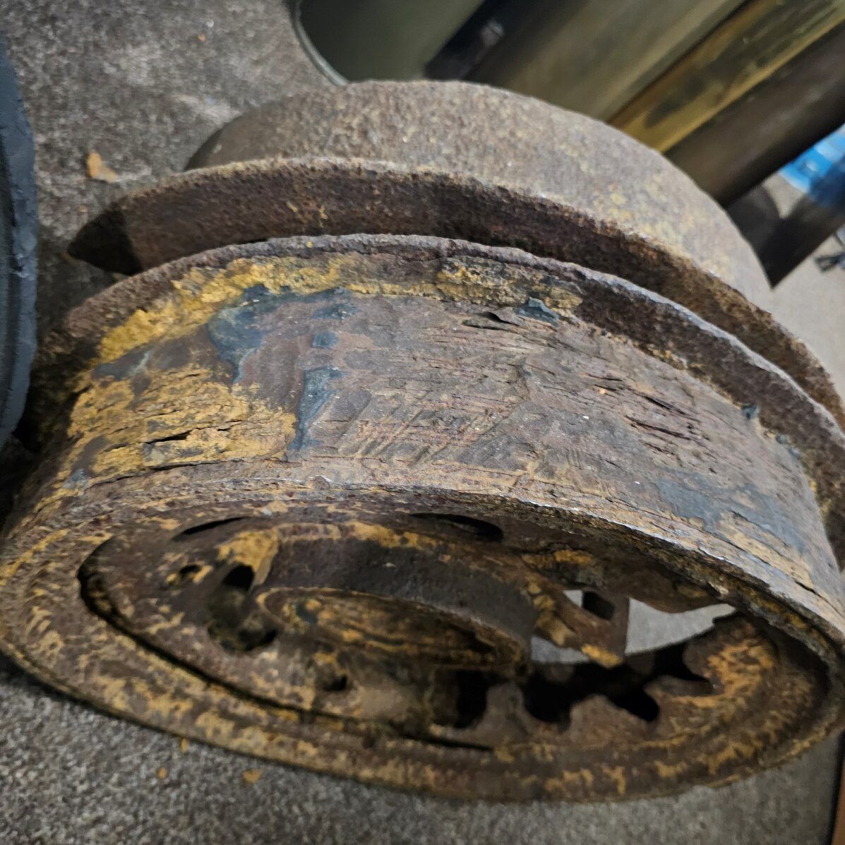 WW2 German Road Wheels of Sturmgeschütz III Tank - Image 6