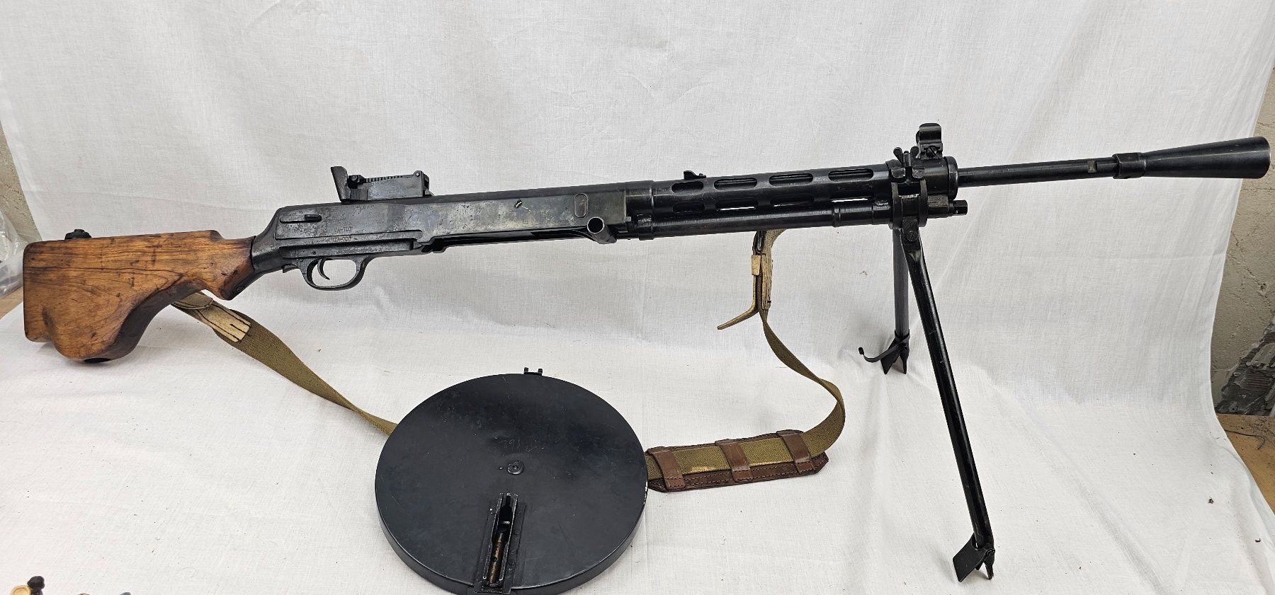 WW2 Soviet Russia 1945 Dated DP28 Light Machine Gun Sn. C3787 - Old Spec Deactivated - Image 14