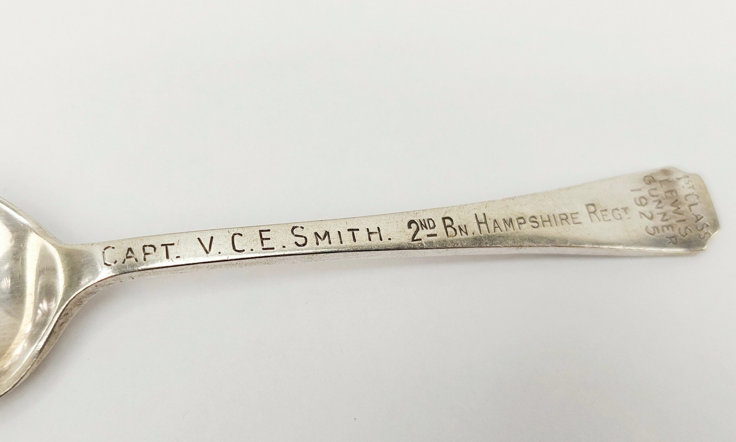 1925 EPNS Spoon 2nd Btn Hampshire Regiment Lewis Gunner - Image 2