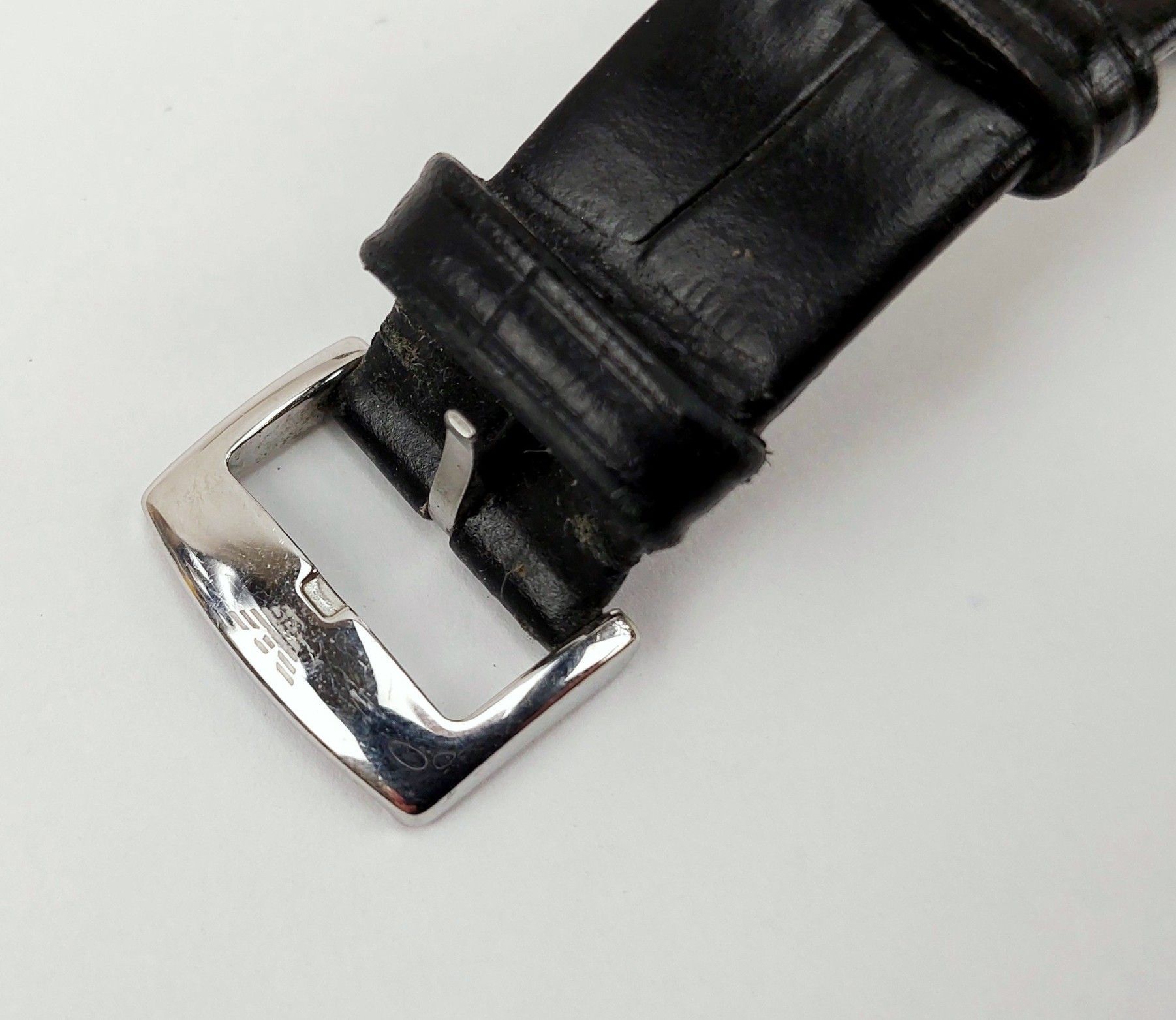 Boxed Emporio Armani Quartz Watch - Image 3