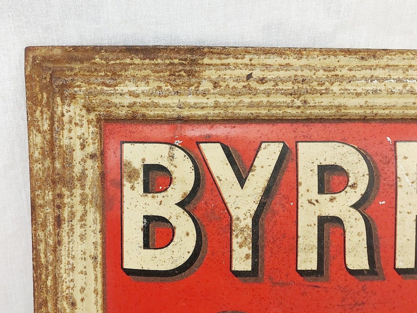 Circa 1900 Byrrh Vin Tonique & Aperitif Tole Tin Shop Advertising Sign - Image 6