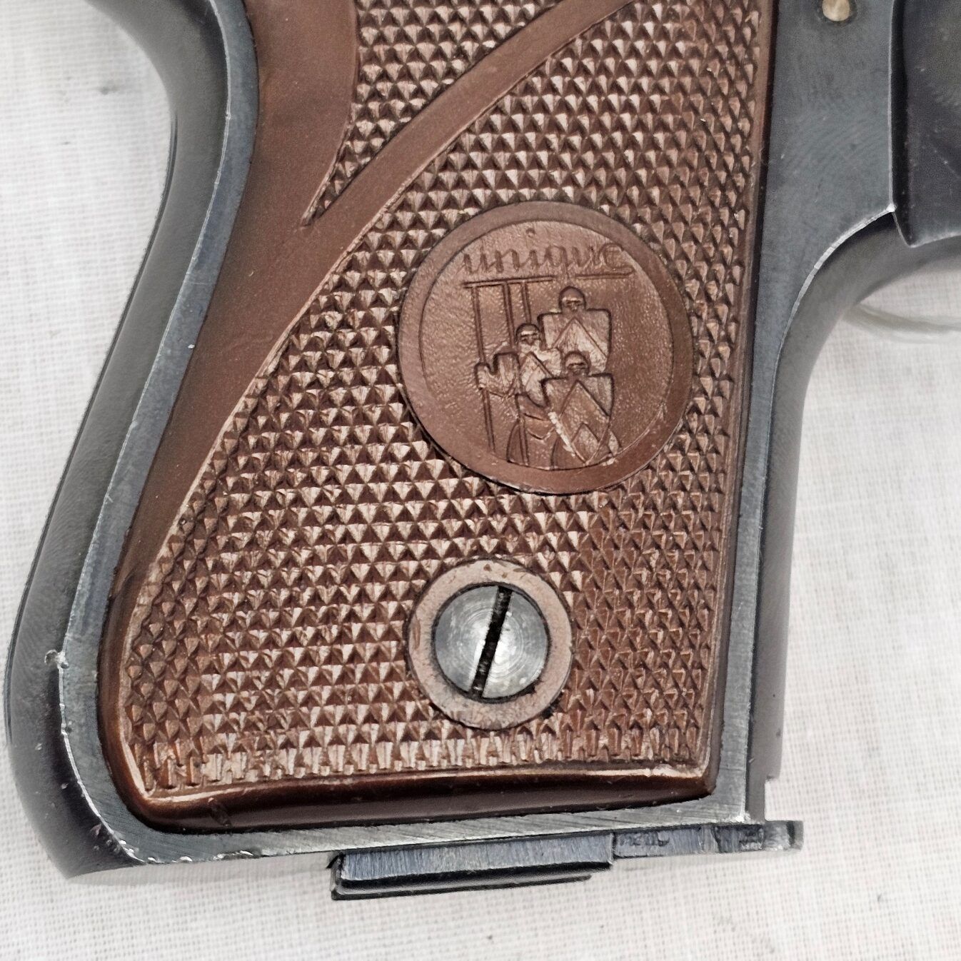 Pre-WW2 French Unique Model L Semi-Automatic Pistol - Deactivated - Image 10