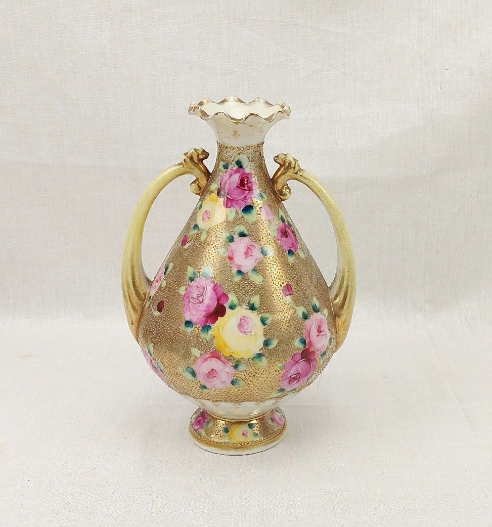 c1850 Japanese Nippon Porcelain Vase With Gilt And Roses