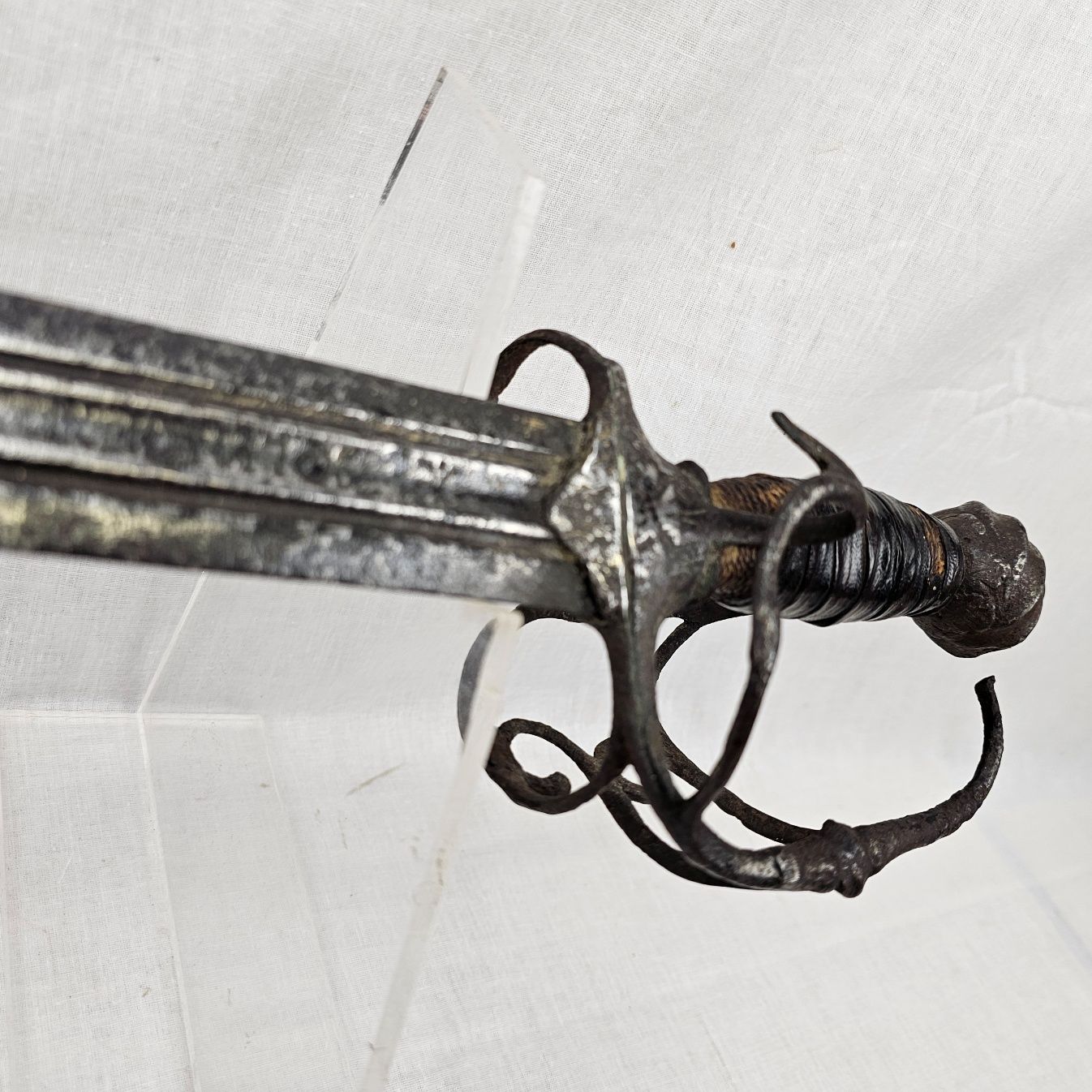 17th Century North European Solingen Broadsword - Image 4