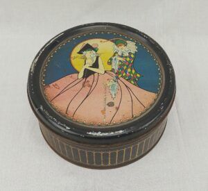 1930s Sovereign Toffee Tin