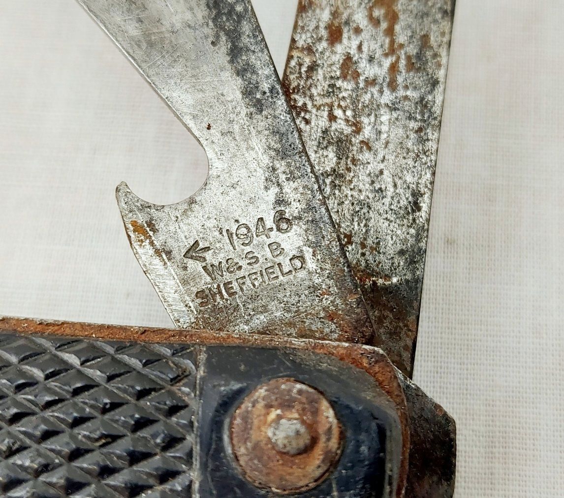 1946 Dated Royal Navy Jackknife - Image 5