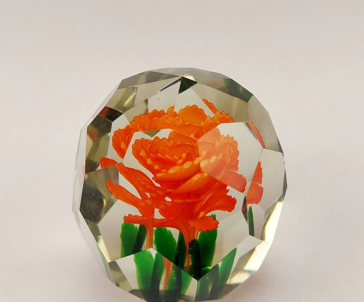 1970s Chinese Faceted Lampwork Glass Paperweight - Image 3