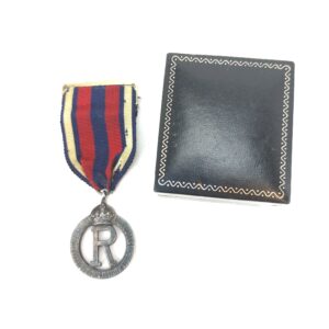 British, WW1, Alexandra's Imperial Military Nursing Service Reserve Tippet Cape Badge, Hallmarked 1917, Made by B.H.J (B H Joseph & Co Birmingham), retailed by 'Carrington & Co. London'