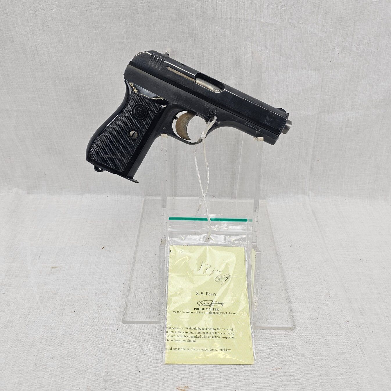 Czech CZ 27 Semi-Automatic Pistol Cal. 7.65 - Deactivated