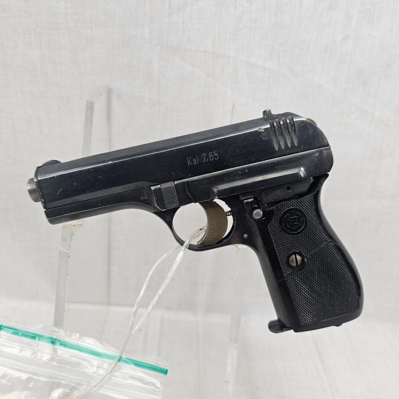 Czech CZ 27 Semi-Automatic Pistol Cal. 7.65 - Deactivated - Image 6