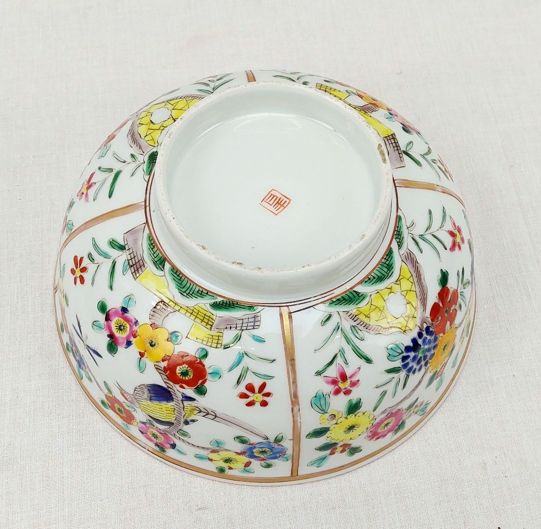 Early 20th Century Japanese Famille Verte Floral Bowl - Image 5