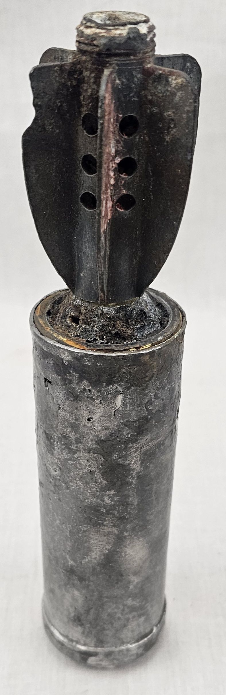 Inert WW2 British 2 Inch Illumination Mortar Shell - Image 2