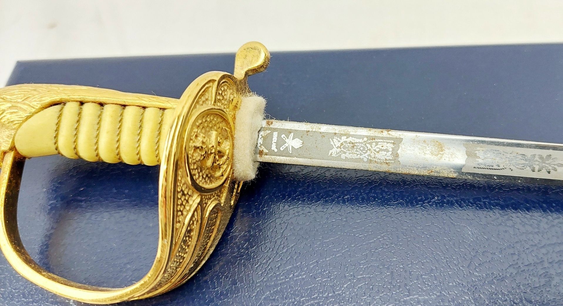 Miniature Royal Navy 1827 Pattern Letter Opener - Image 10