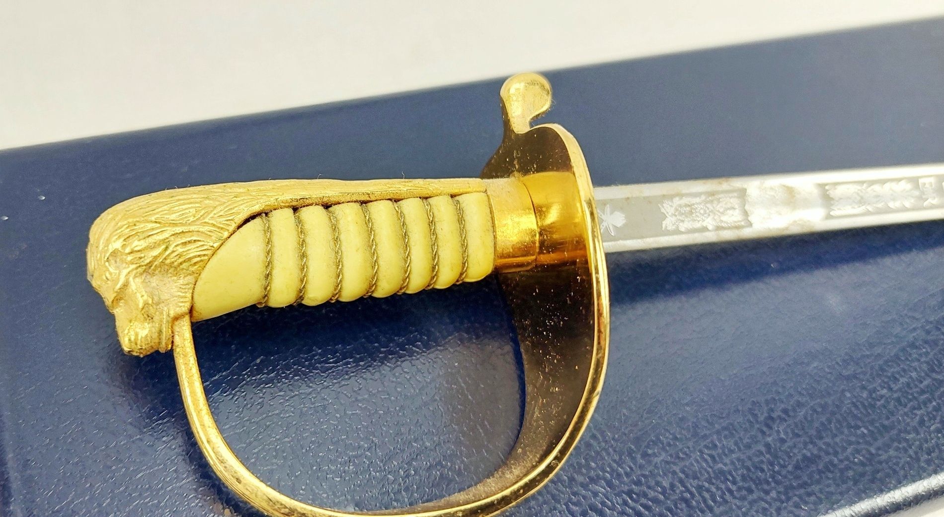 Miniature Royal Navy 1827 Pattern Letter Opener - Image 7