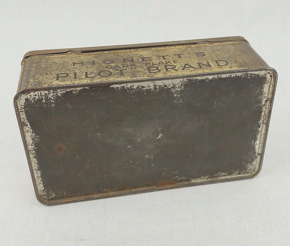 Rare c1910 Hignetts Pilot Flake Tobacco Tin - Image 8