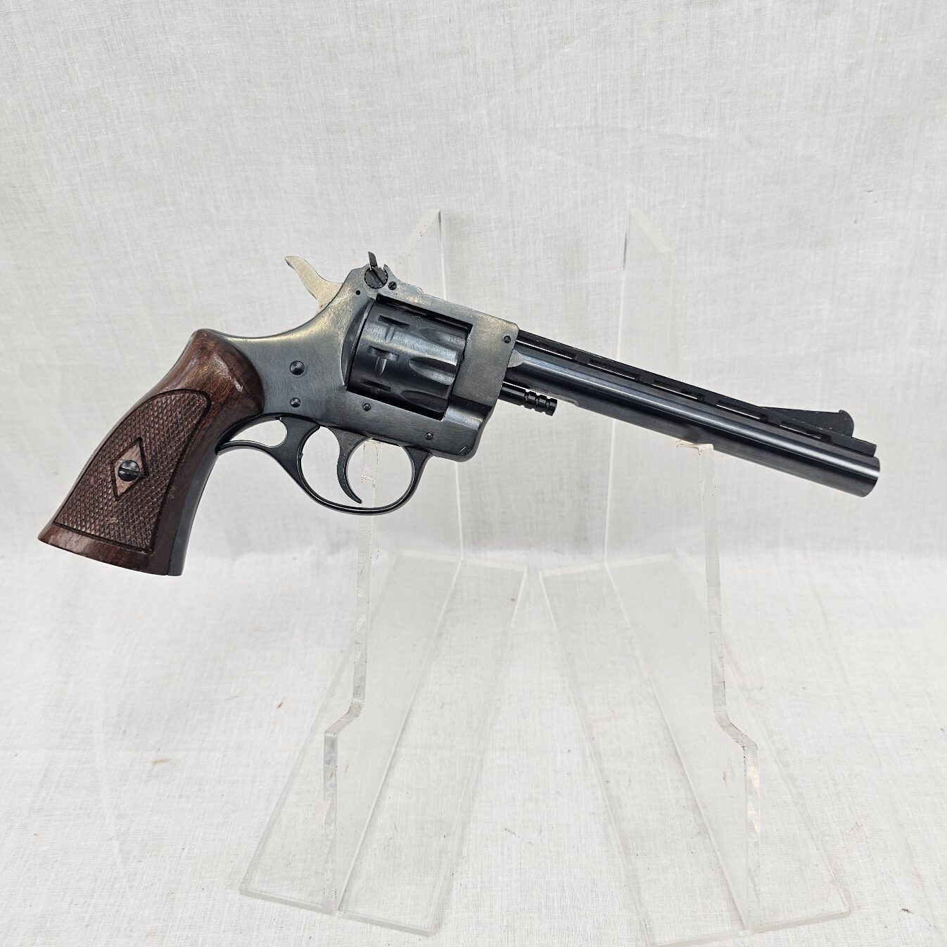 Harrington & Richardson (H&R) Model 940 Revolver Gardner Mass USA .22 Cal - EU Deactivated - Image 6