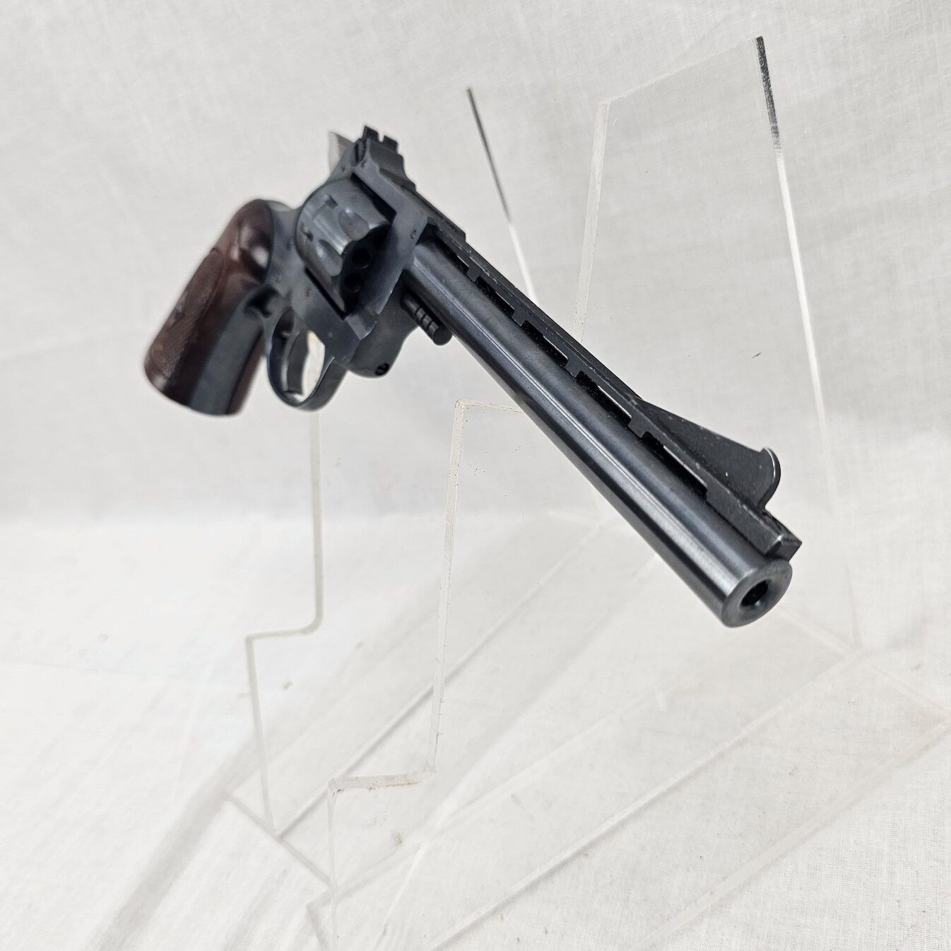 Harrington & Richardson (H&R) Model 940 Revolver Gardner Mass USA .22 Cal - EU Deactivated - Image 7