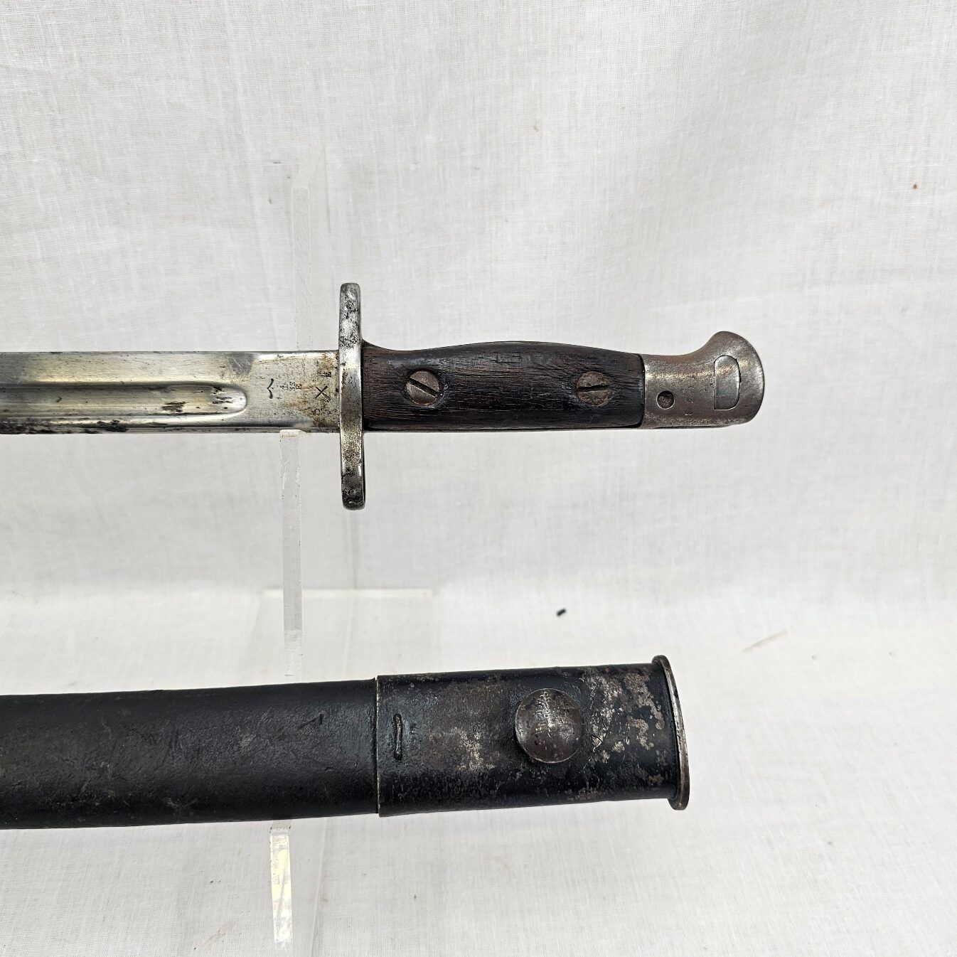 WW1 British 1918 Dated 1907 Pattern Bayonet and Scabbard - Image 2