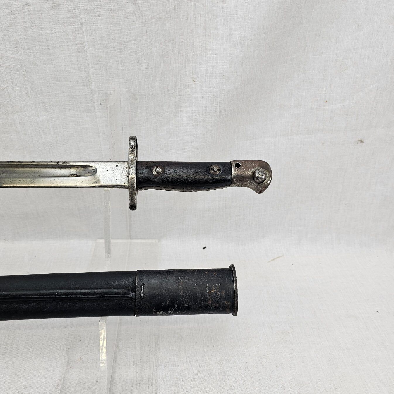 WW1 British 1918 Dated 1907 Pattern Bayonet and Scabbard - Image 8