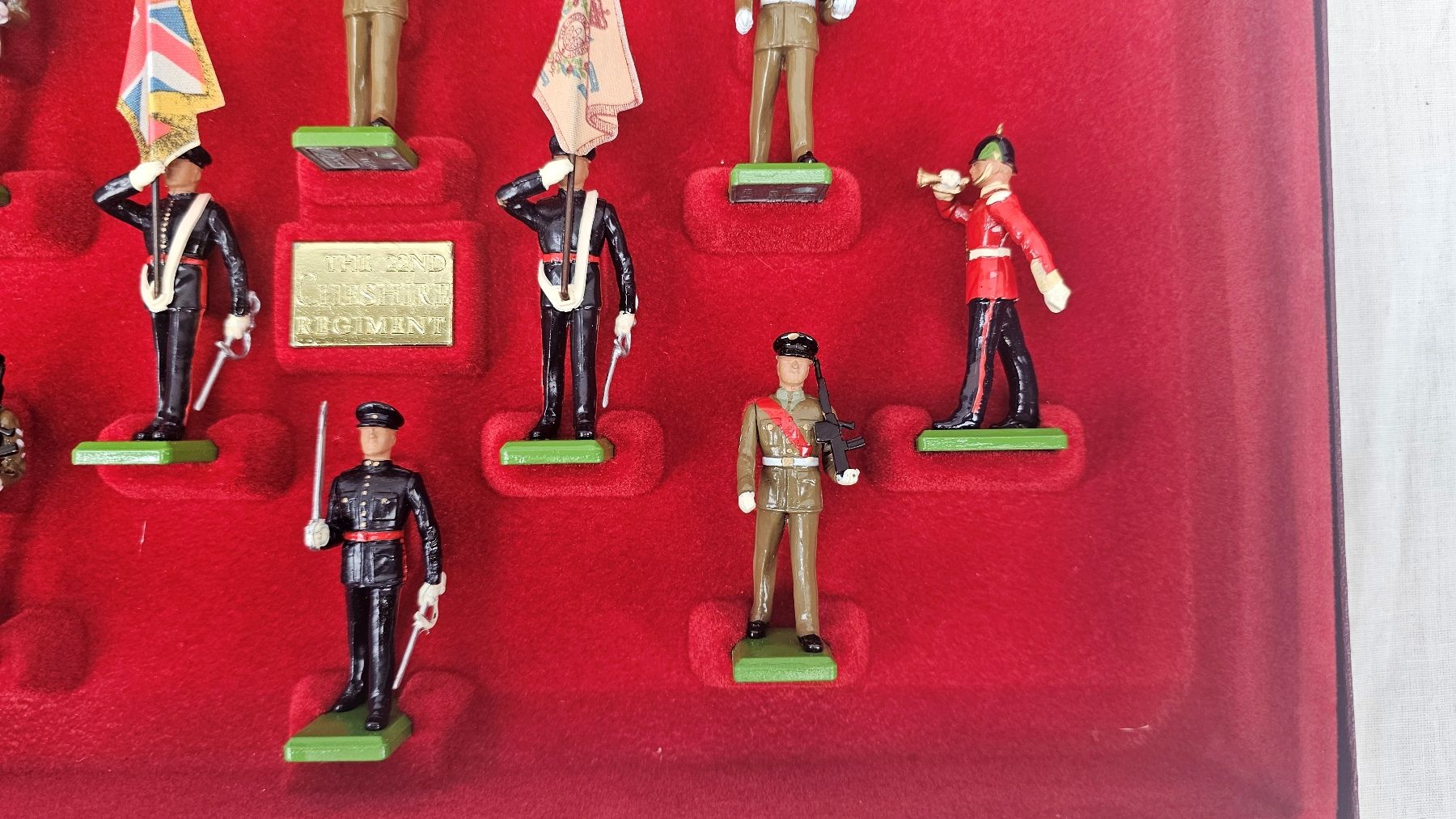 1989 Britains 5189 Limited Edition Set Of The 22nd Cheshire Regiment - Image 5