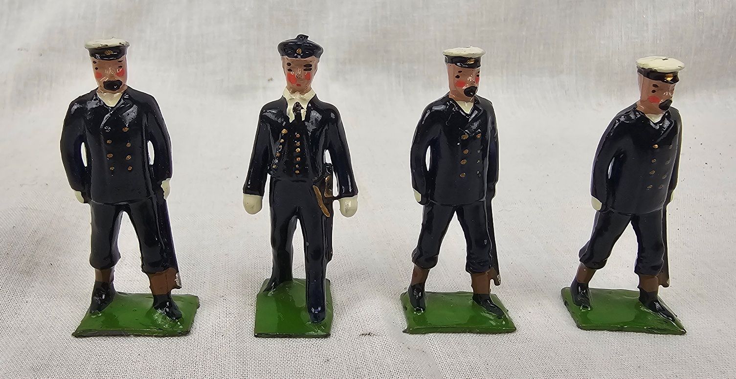 Britains Toy Soldiers Set 207 Officers And Petty Officers Of The Royal Navy - Image 3
