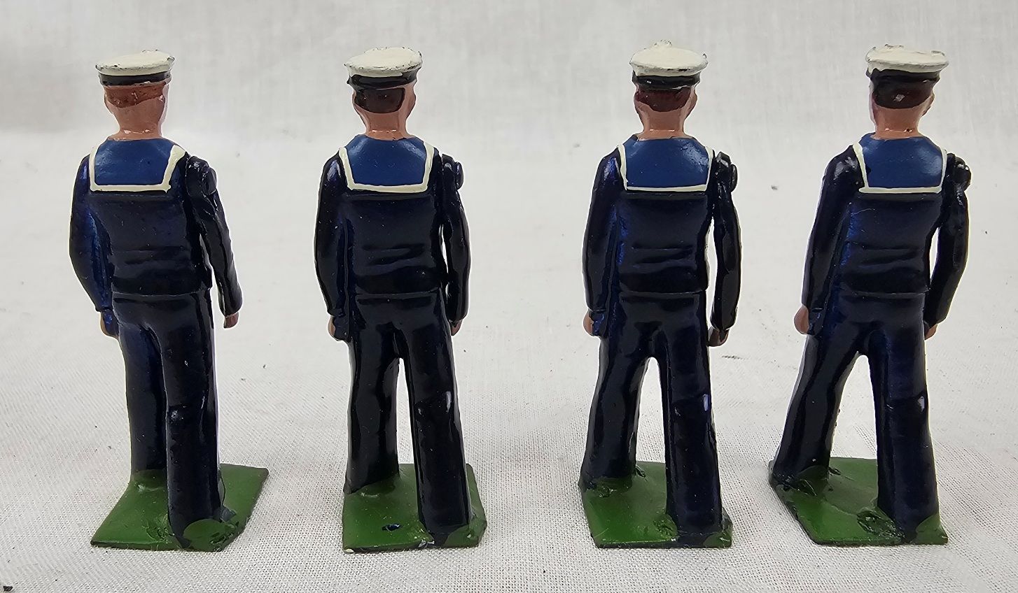 Britains Toy Soldiers 78 Bluejackets Of The Royal Navy 8 Figures Whisstock Box - Image 5