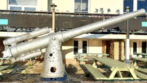 British, WW1 & WW2, Breech Loading 4-inch Mk IX Naval Cannon, Ex-conflict Relic
