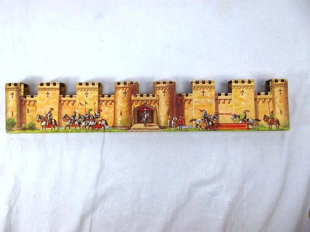 Crescent Toys Medieval Knights Set Circa 1953 - Image 4