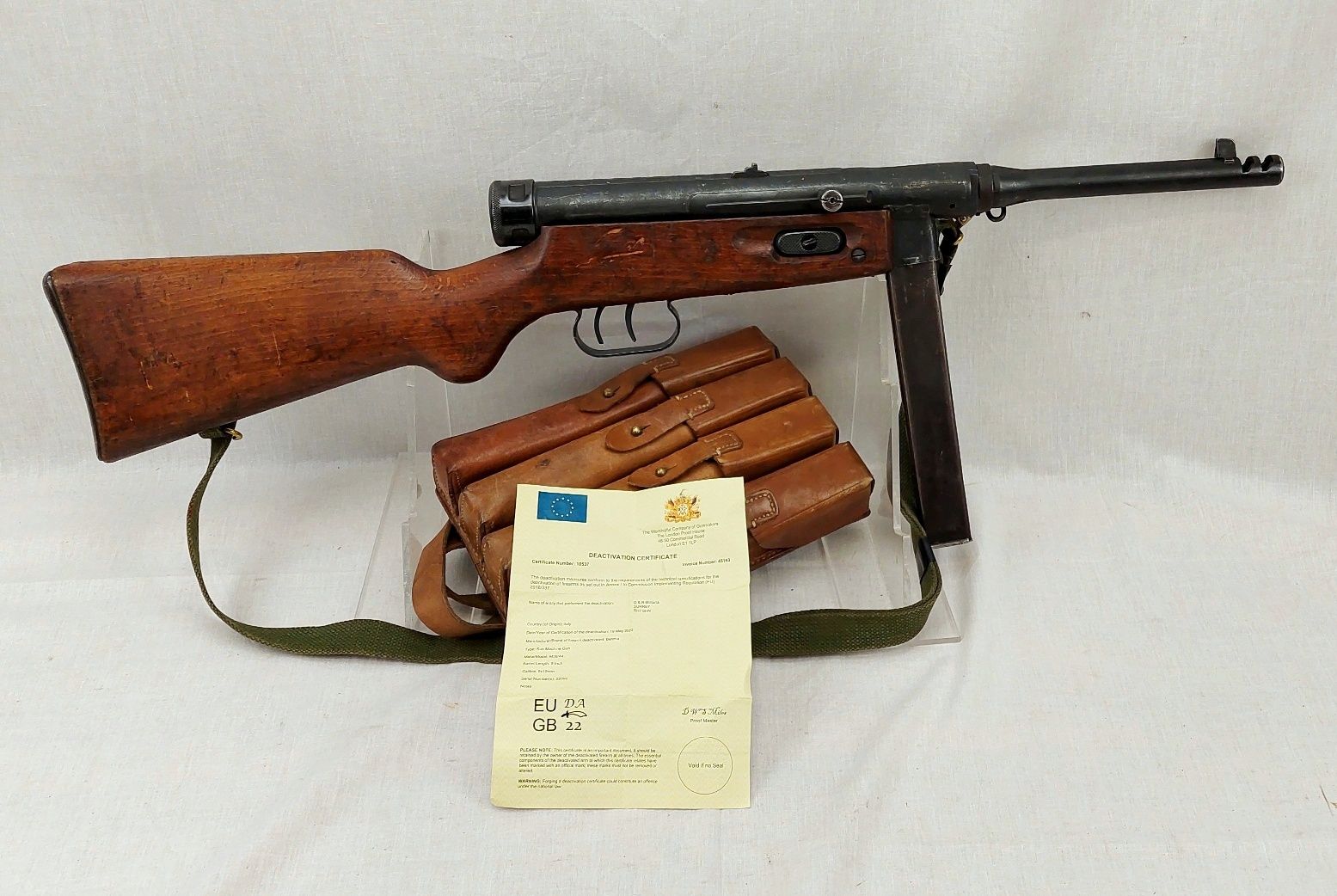 EU Specification Deactivated WW2 Italian Beretta MOD-38 Sub-Machine Gun