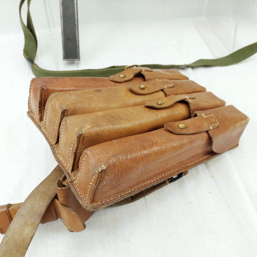 EU Specification Deactivated WW2 Italian Beretta MOD-38 Sub-Machine Gun - Image 4