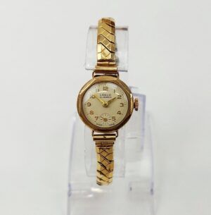 c1959 Ladies Gold Cased Lanco 15 Jewel Manual Wristwatch