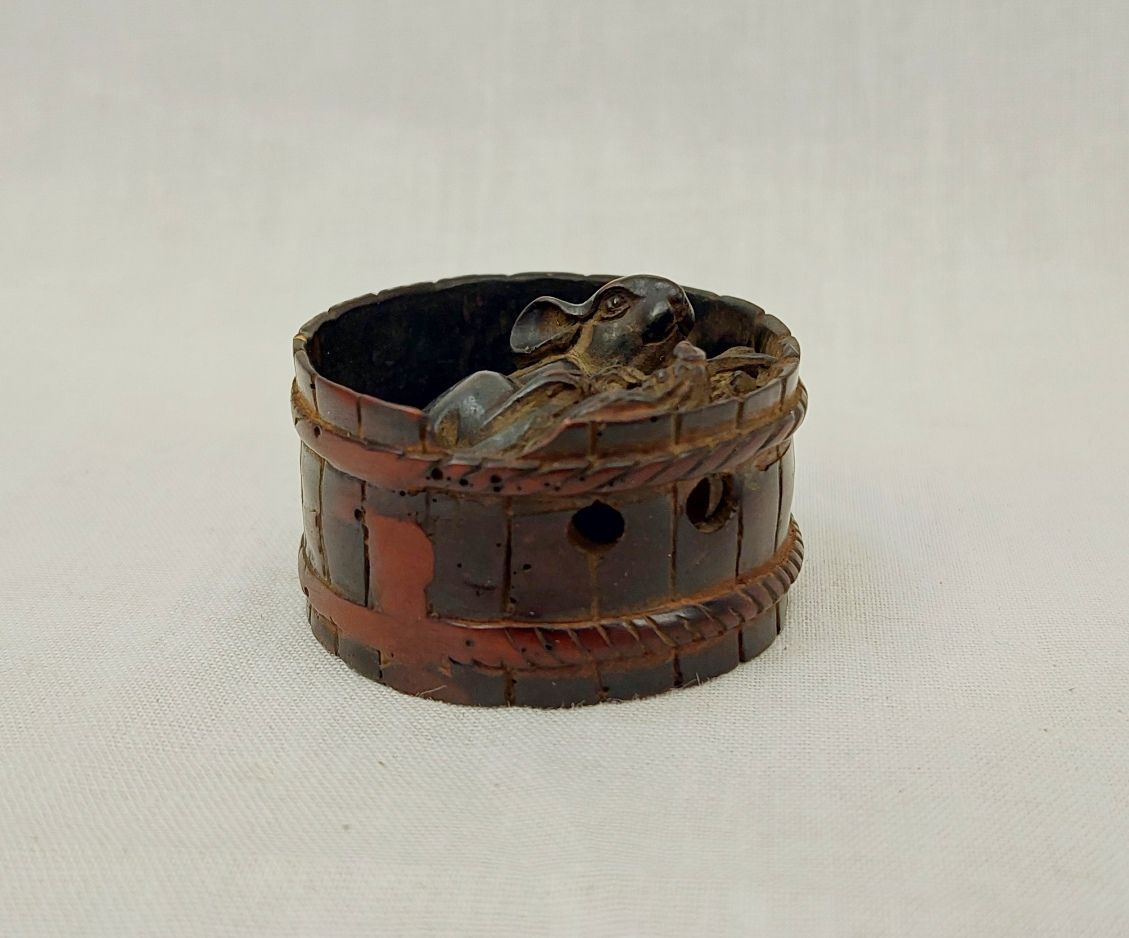 Japanese Edo Period Boxwood Netsuke of a Rat or Mouse in a Barrel - Image 6