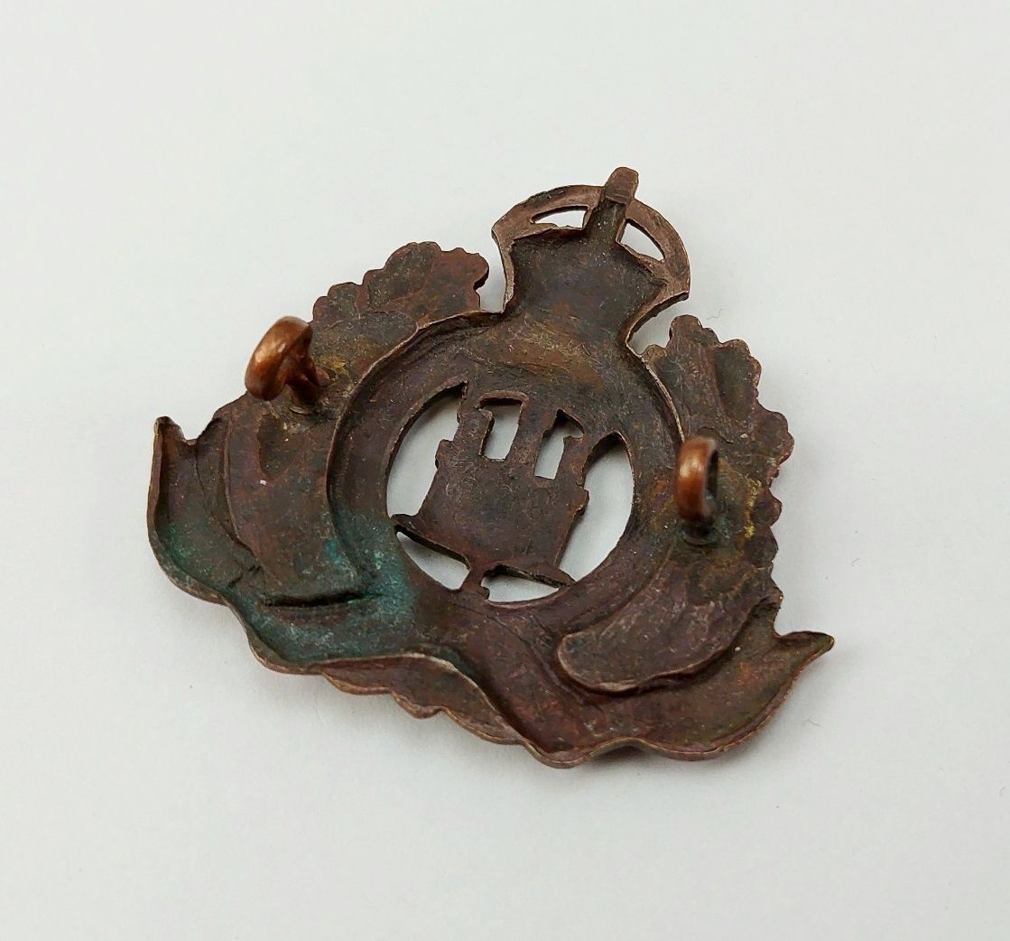 WW1 Suffolk Regiment Cap Badge - Image 2