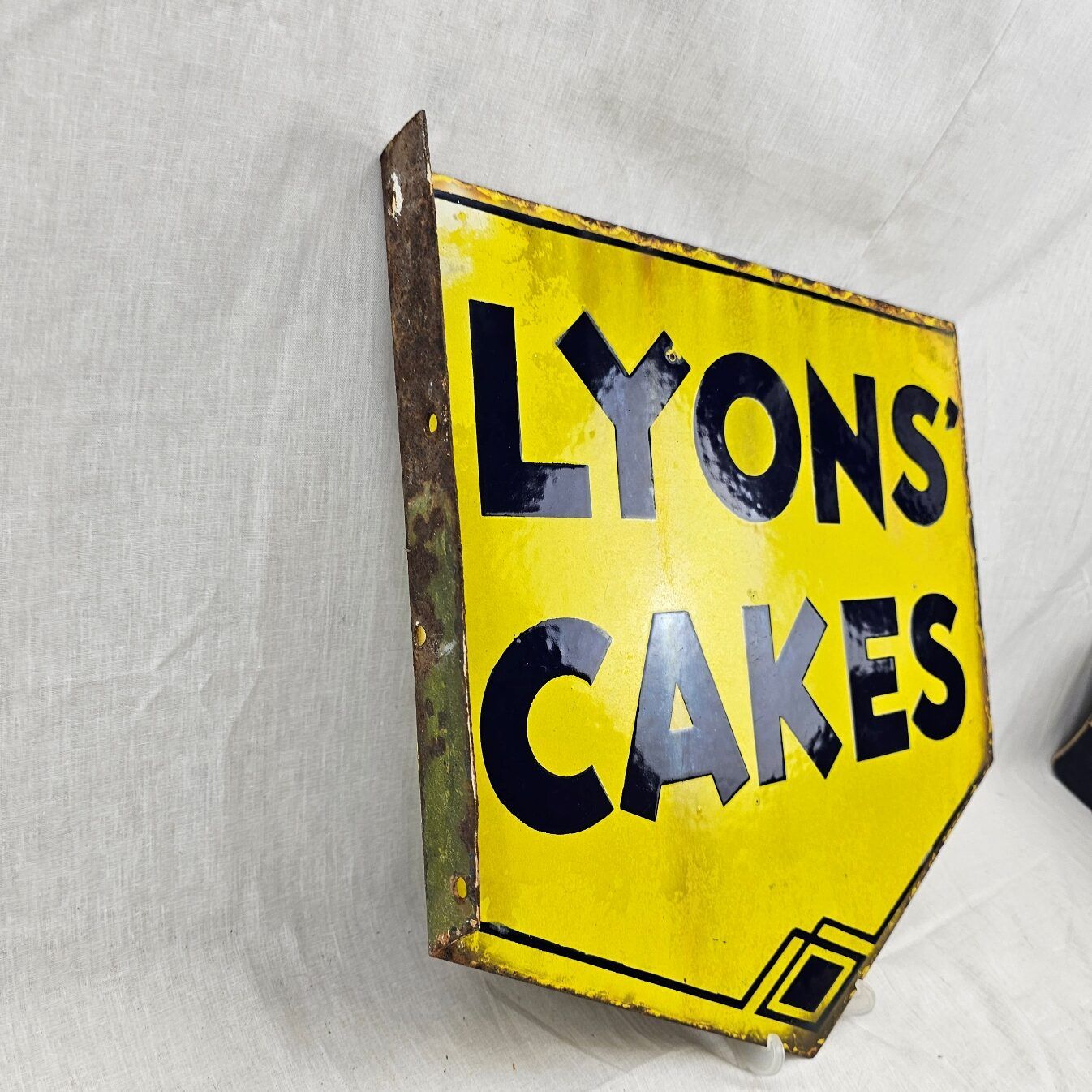 Lyons Cakes Double Sided Enamel Advertising Sign - Image 4