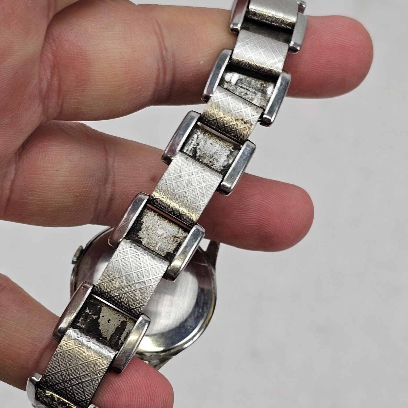 Swiss Made Cyma Vintage Wristwatch 15 Jewels Shock Absorber - Image 6