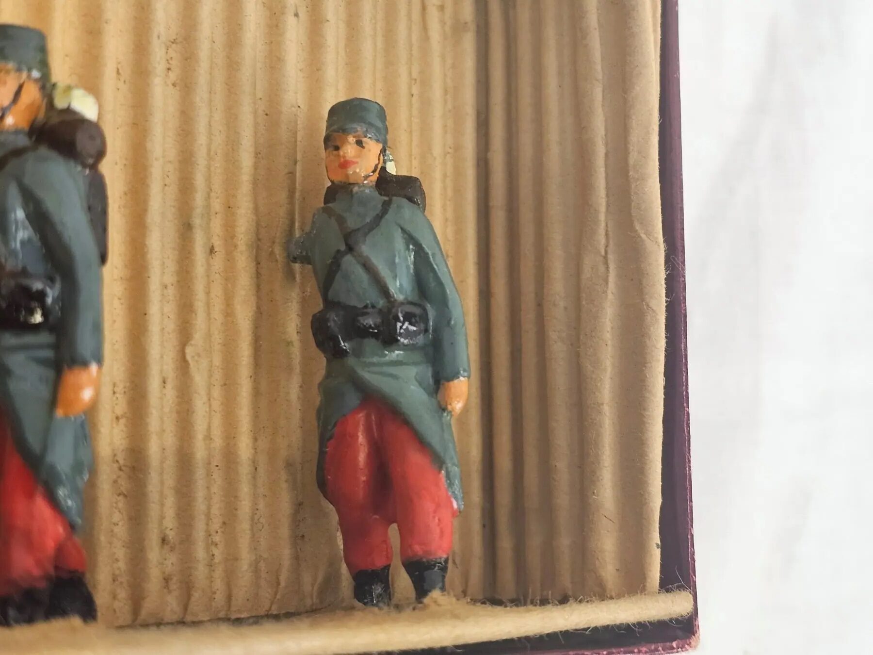 Britains French Infanterie de Ligne No 141 Set Of 8 Soldiers In Whisstock Box - Image 6