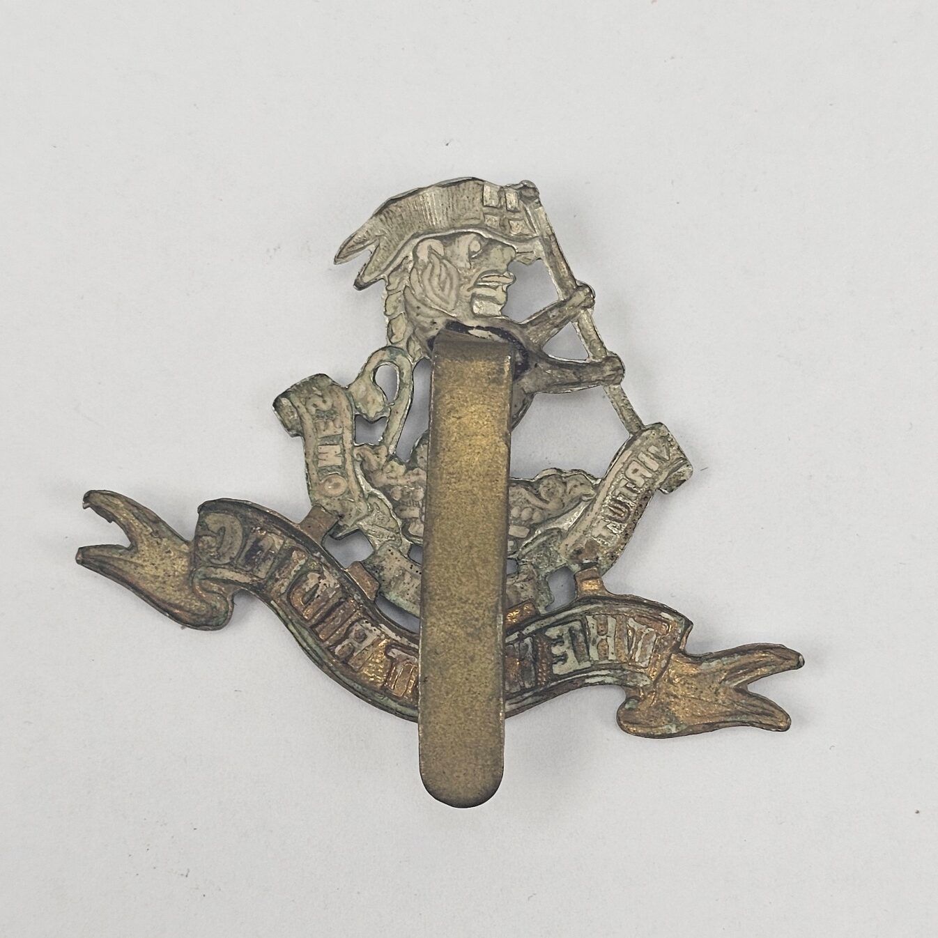 WW1 Duke Of Wellingtons The West Riding Cap Badge - Image 2
