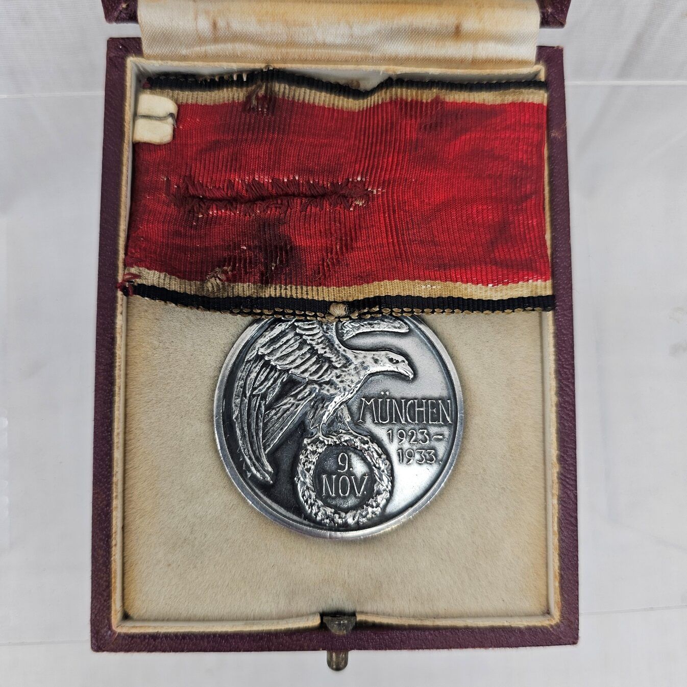 WW2 Era Nazi Germany 8–9 November 1923 Blood Order (Blutorden) Munchen Medal - First Series (1934) - Image 6