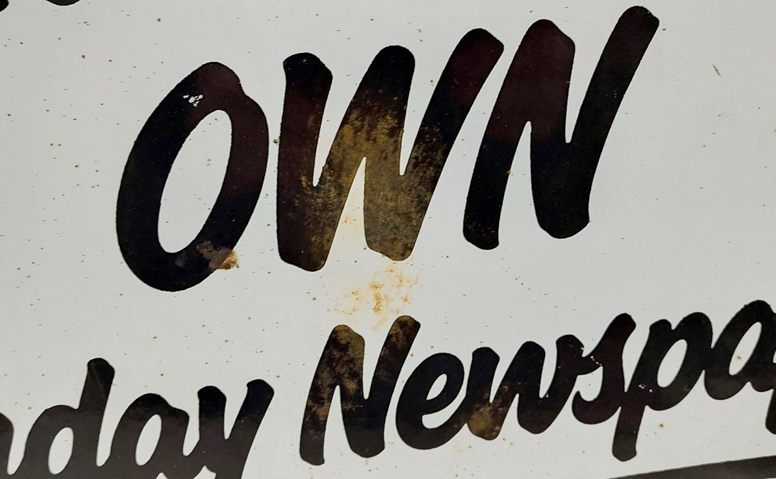 Sunday Mercury 'The Midlands Own Sunday Newspaper' Enamel Advertising Sign - Image 3