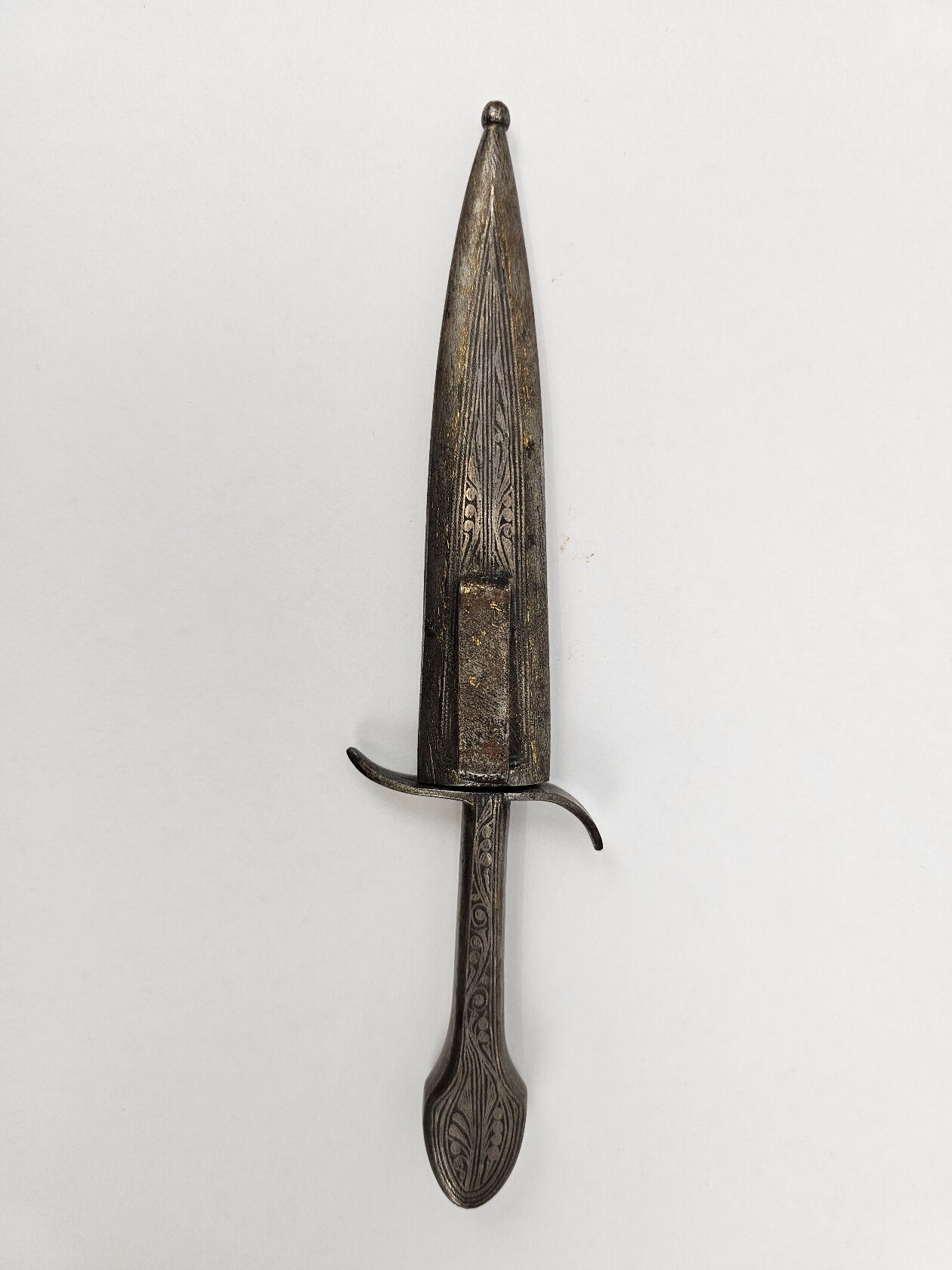 19th Century Russian/Caucasian Small Kinjal (Kindjal) Dagger with its Scabbard - Image 4