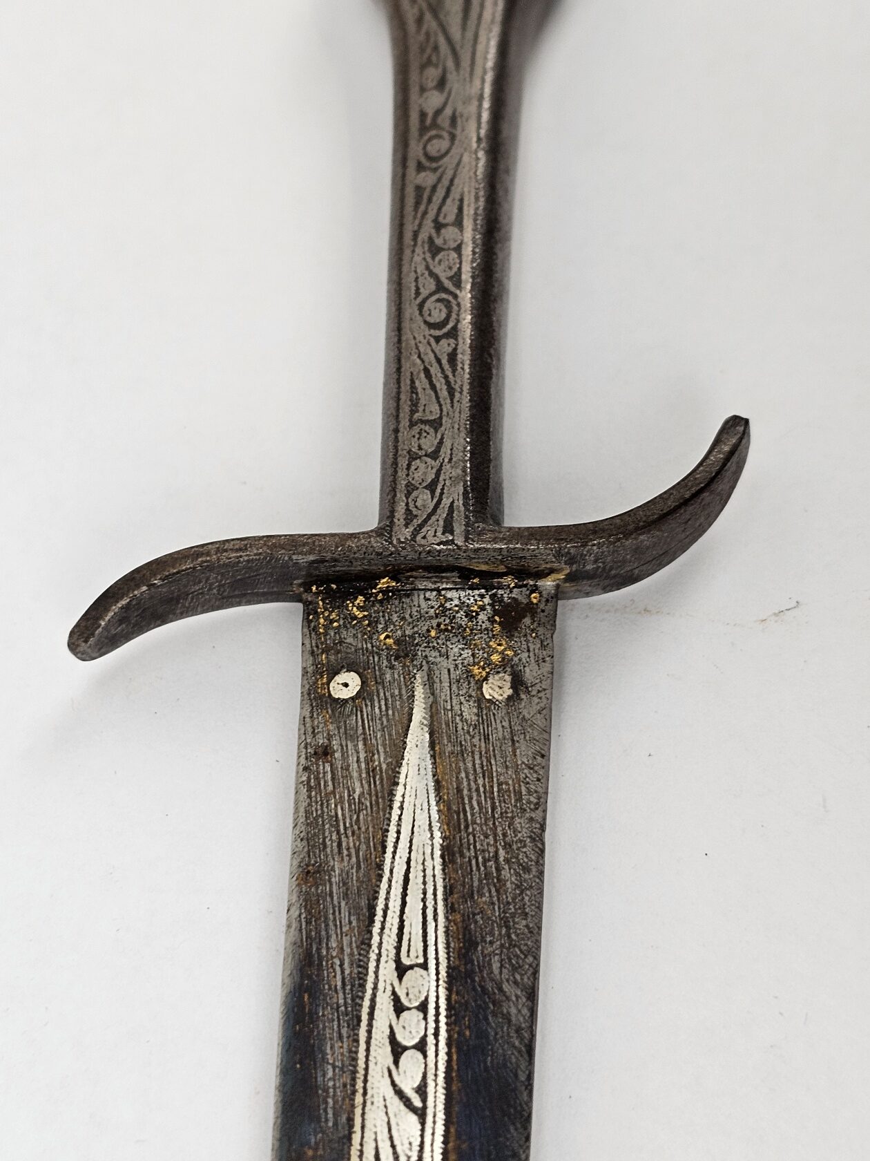 19th Century Russian/Caucasian Small Kinjal (Kindjal) Dagger with its Scabbard - Image 10