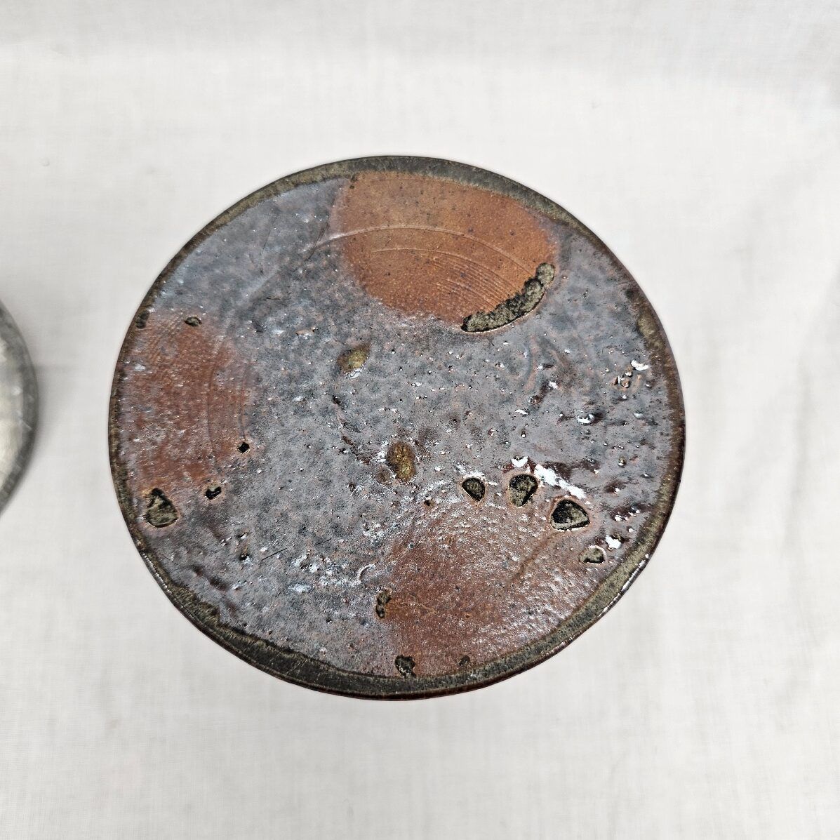 Late 18th Century Salt Glaze Stoneware German Tobacco Jar With Pewter Lid - Image 7